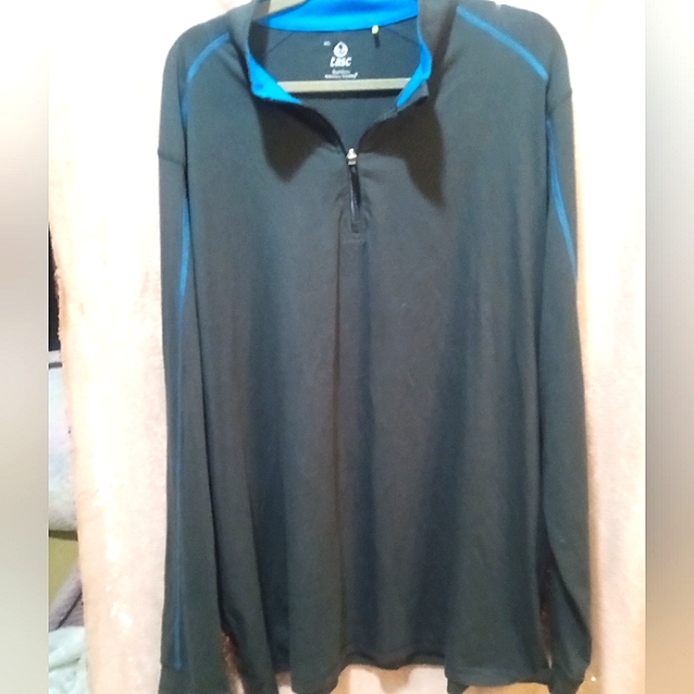 NWOT TASC Mens XXL Gray Performance Pullover, 1/4 Zip Bamboo Stretch Activewear